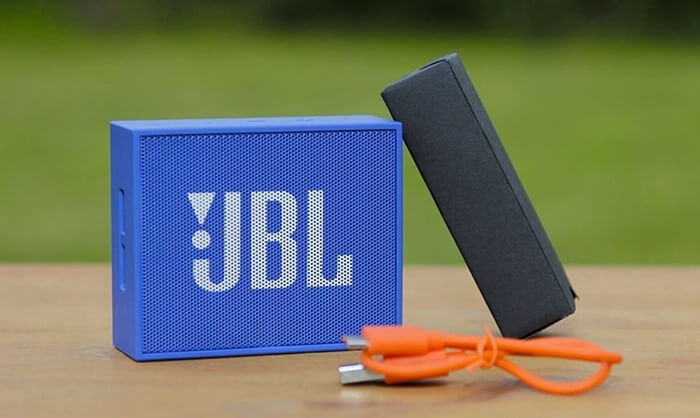 JBL GO недорогая портативная акустика
