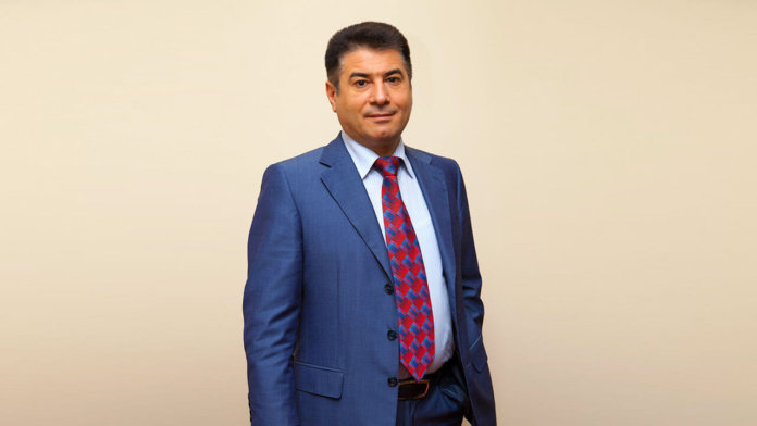 Азад Бабаев