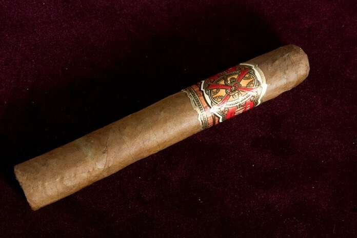 Double Corona Regius Cigars Ltd 